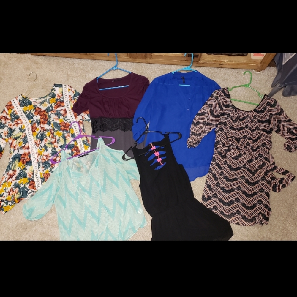 Bundle 4 Shirts, 1 Dress, 1 Romper Size Medium